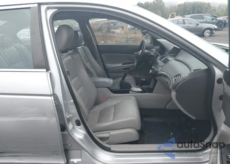 2010 Honda Accord 2.4 Ex-L from USA, damaged, VIN 1HGCP2F85AA036359